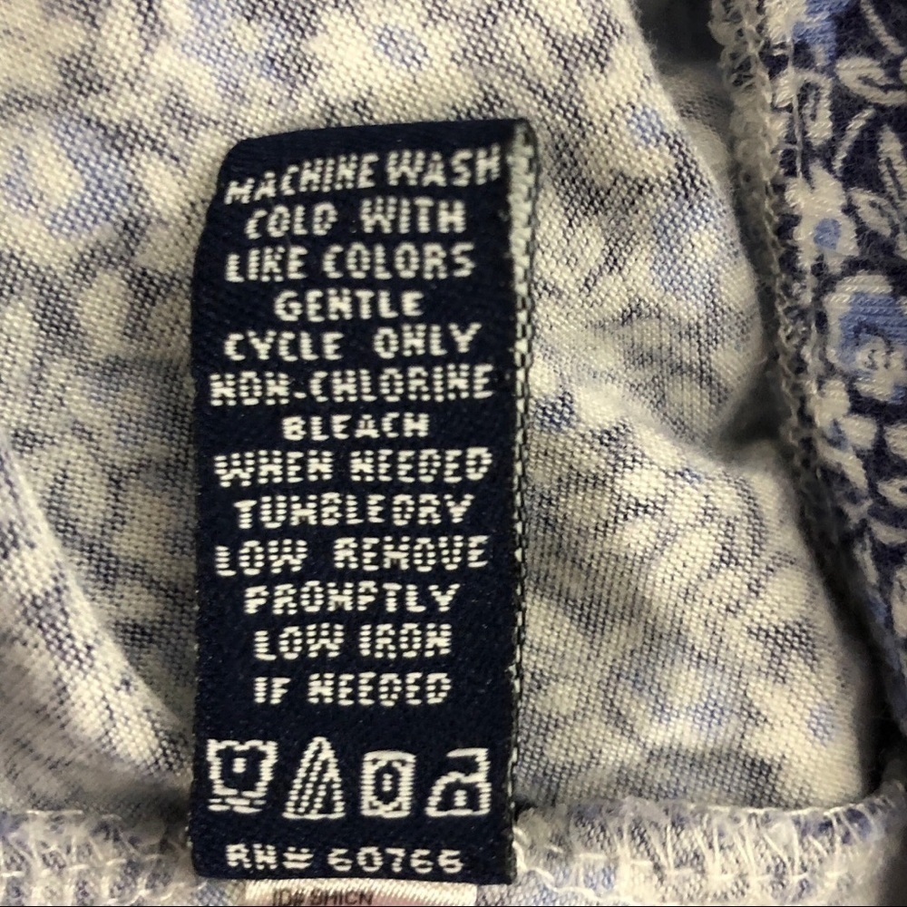 CHAPS Blue & White Calico Floral Print Short Sleeve Pajama PJ Set - Size Small - Picture 5 of 8